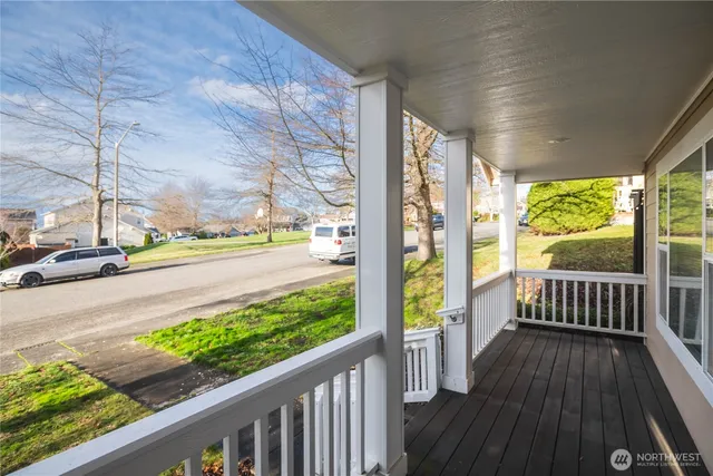 $490,000 | 970 Southwest Upland Court, Oak Harbor, WA 98277