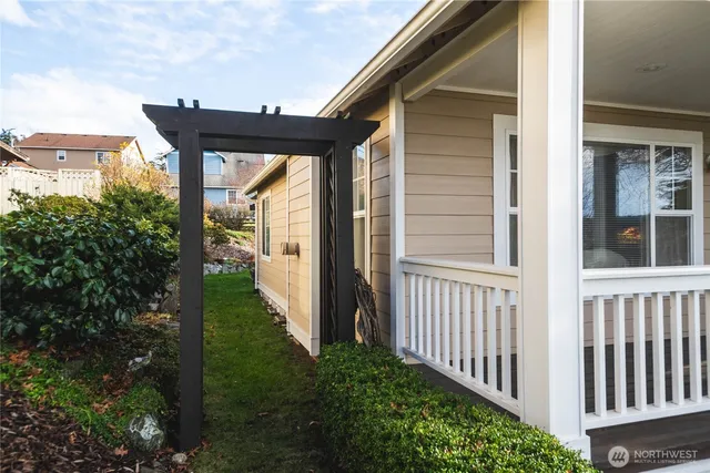 $490,000 | 970 Southwest Upland Court, Oak Harbor, WA 98277