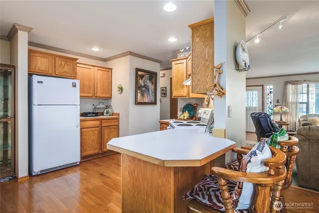 $490,000 | 970 Southwest Upland Court, Oak Harbor, WA 98277