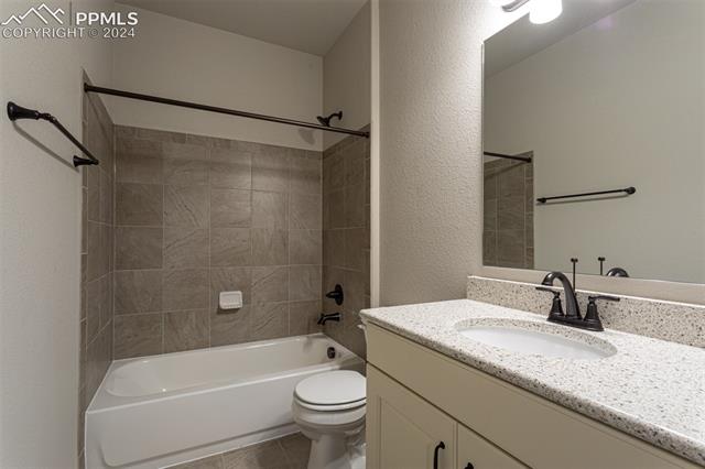 8510 Besson Court Colorado Springs, CO 80925 - Photo 15 of 20 *Photos of a different completed Savannah Plan. Options will vary!
