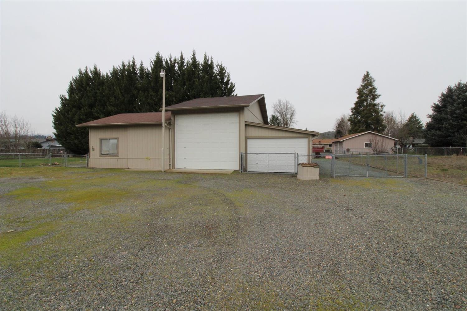 4500 Lower River Road Grants Pass, OR 97526 - Photo 2 of 28 Additional Photo