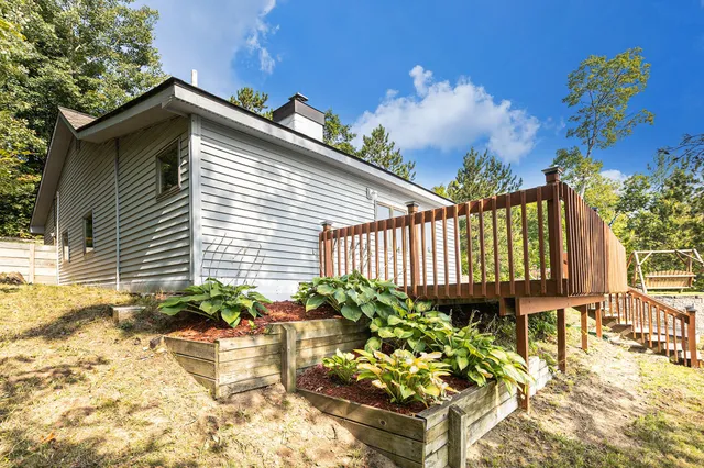 $569,000 | 8804 Sunset Trail Road Northeast, Mancelona, MI 49659