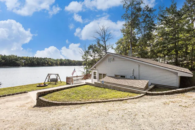 $569,000 | 8804 Sunset Trail Road Northeast, Mancelona, MI 49659