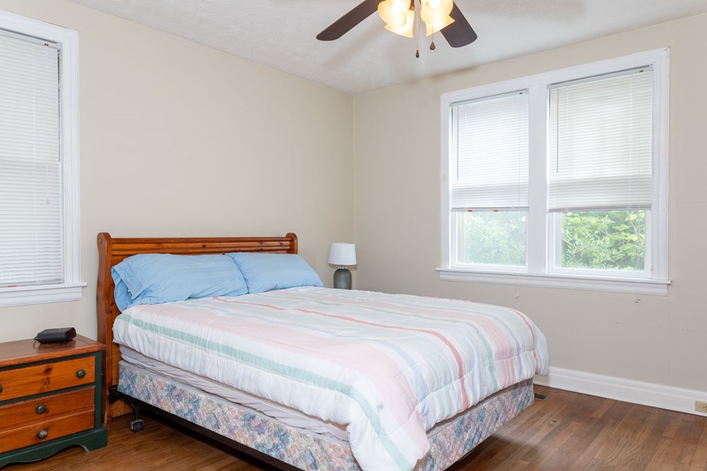 1409 Cloverdale Road Columbus, GA 31904 - Photo 22 of 49 Bedroom 2