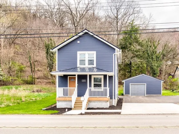 $209,500 | 1855 West Lawrence Avenue, Ellwood City, PA 16117