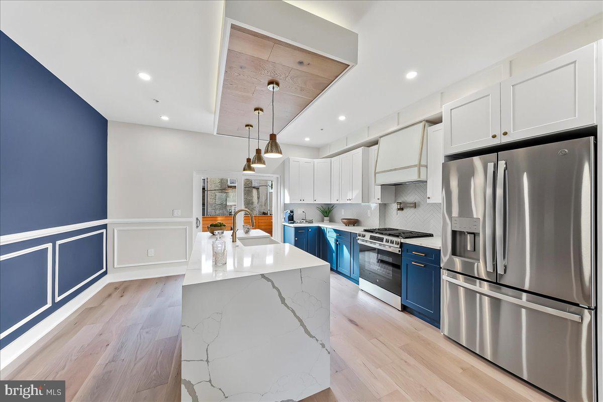 2034 Reed Street Philadelphia, PA 19146 - Photo 12 of 55 Gourmet Kitchen