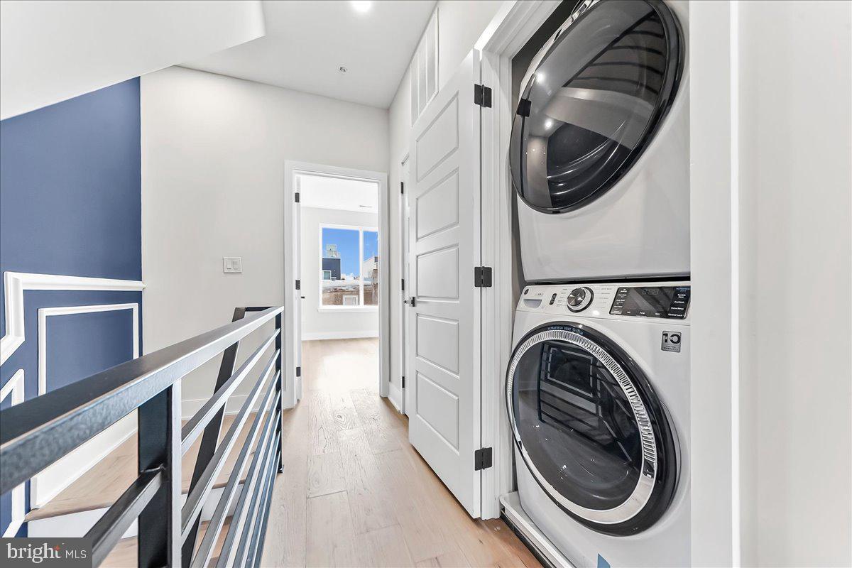 2034 Reed Street Philadelphia, PA 19146 - Photo 26 of 55 2nd Floor Washer/Dryer