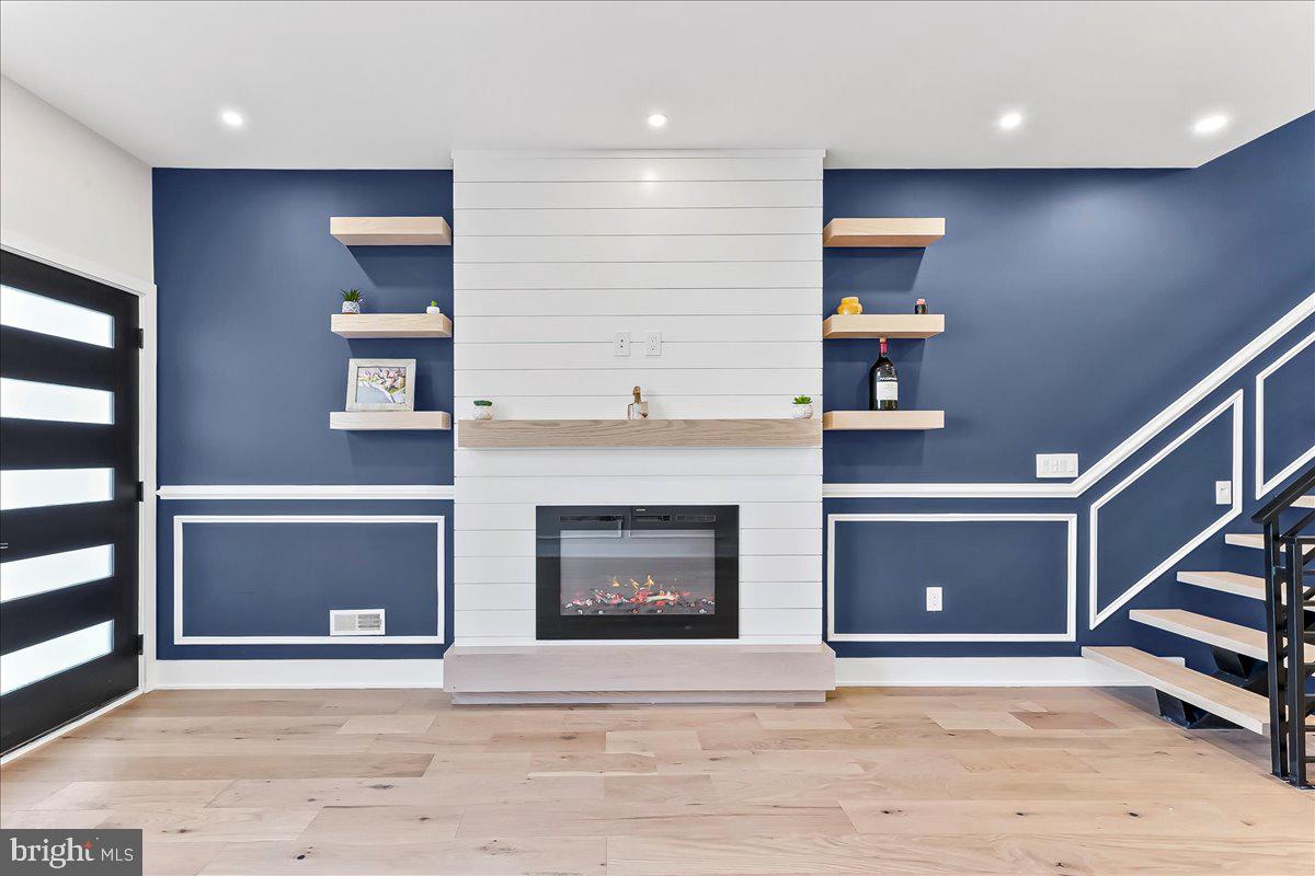 2034 Reed Street Philadelphia, PA 19146 - Photo 9 of 55 Living Room Fireplace