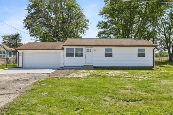 $232,000 | 10167 Wolf Road, Geneseo, IL 61254