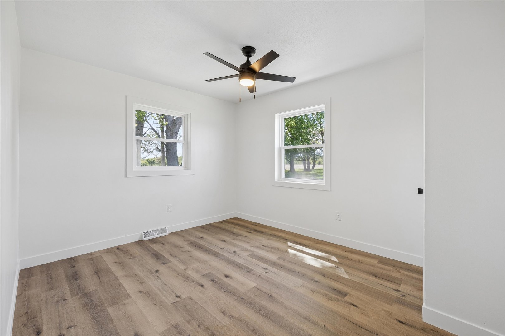 10167 Wolf Road Geneseo, IL 61254 - Photo 17 of 29