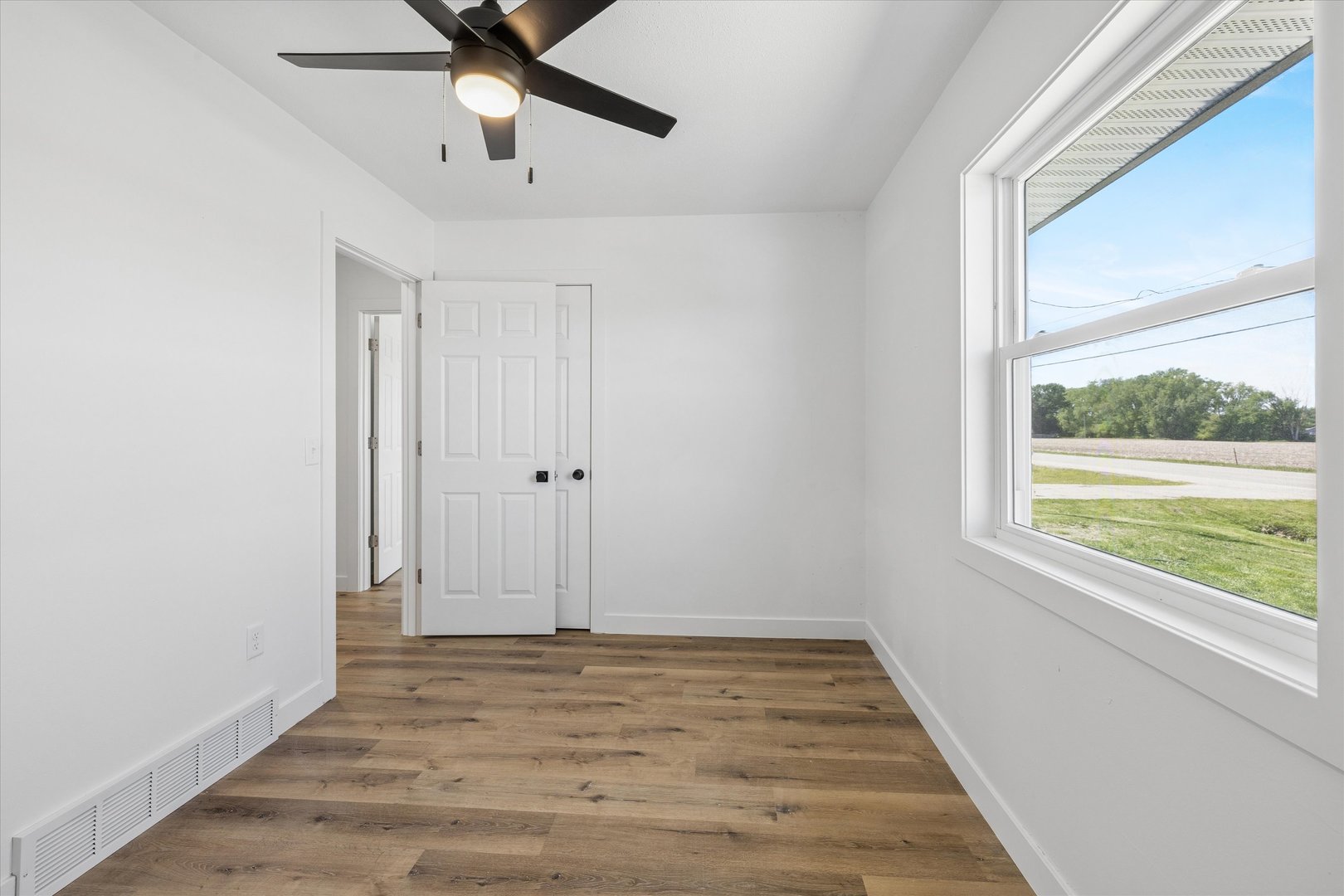 10167 Wolf Road Geneseo, IL 61254 - Photo 22 of 29