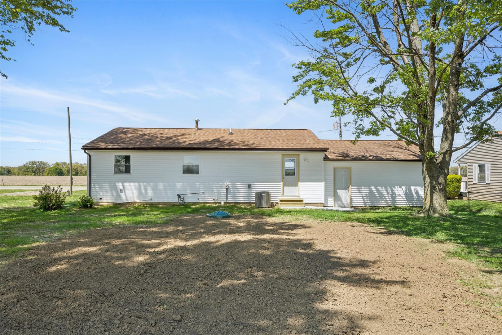 10167 Wolf Road Geneseo, IL 61254 - Photo 4 of 29