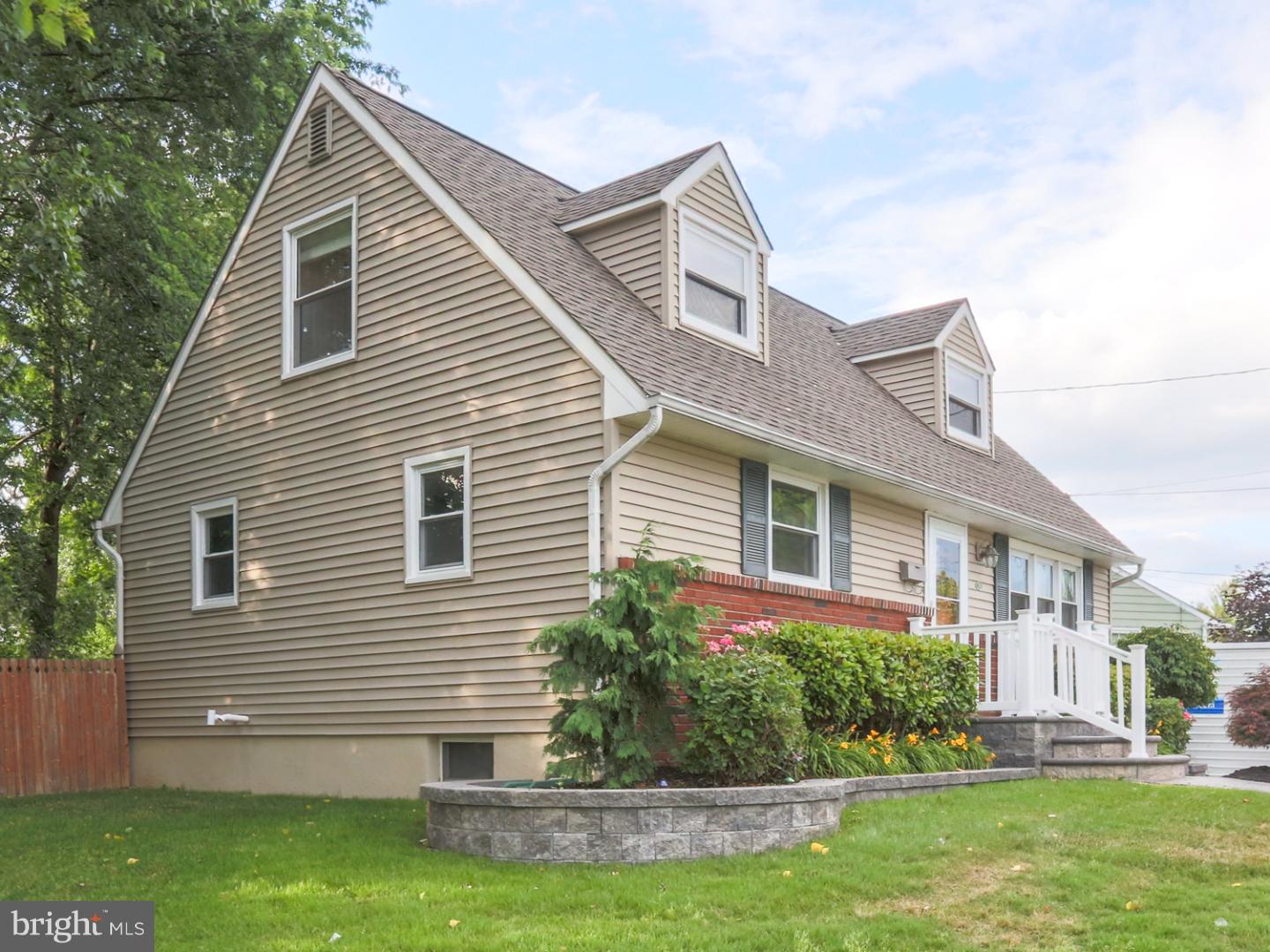 780 Devenney Drive Bellmawr, NJ 08031 - Photo 2 of 24 Gallery Image 2