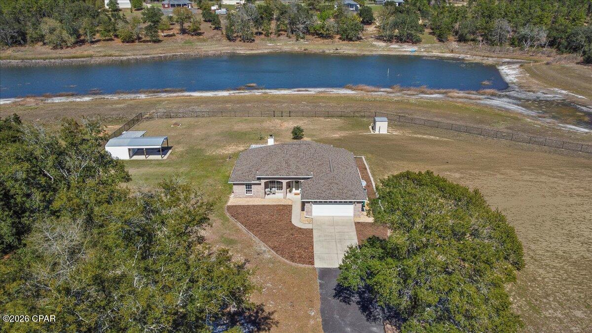 5192 Pine Ridge Drive Chipley, FL 32428 - Photo 4 of 59 Gallery Image 4