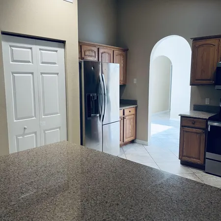 $2,600 | 3107 Southeast Card Terrace, Port St. Lucie, FL 34984