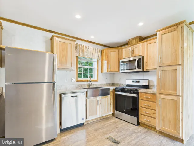 $109,900 | 140 Rustique Drive, York, PA 17408