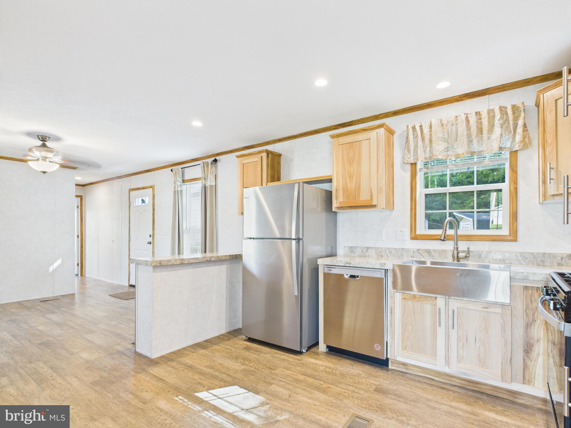 140 Rustique Drive York, PA 17408 - Photo 13 of 25