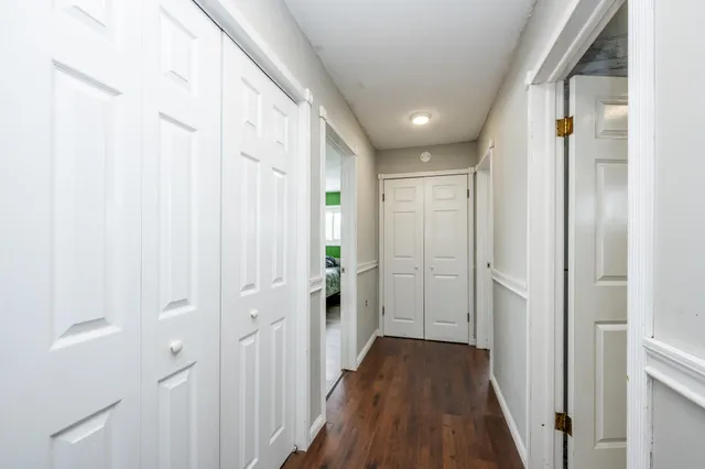 $299,900 | 4290 East Britain Avenue, Benton Harbor, MI 49022