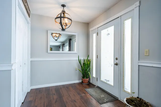 $299,900 | 4290 East Britain Avenue, Benton Harbor, MI 49022