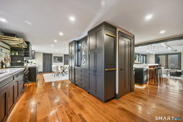 $3,900,000 | 155 Long Ridge Road, Danbury, CT 06810