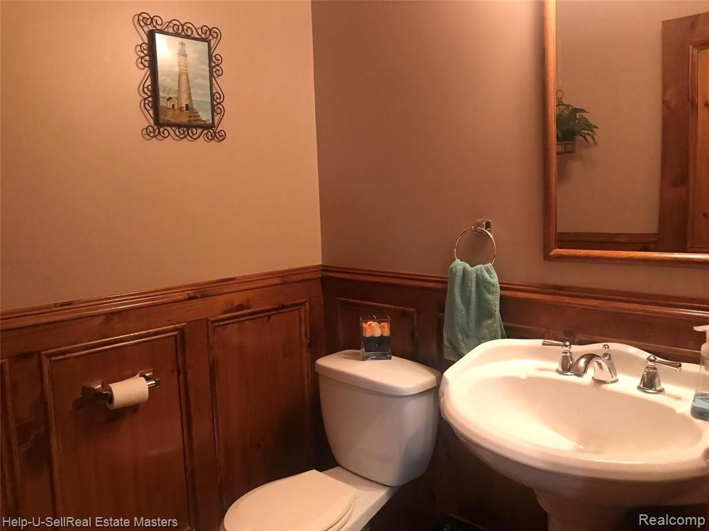 8315 Duce Road Avoca, MI 48006 - Photo 10 of 20