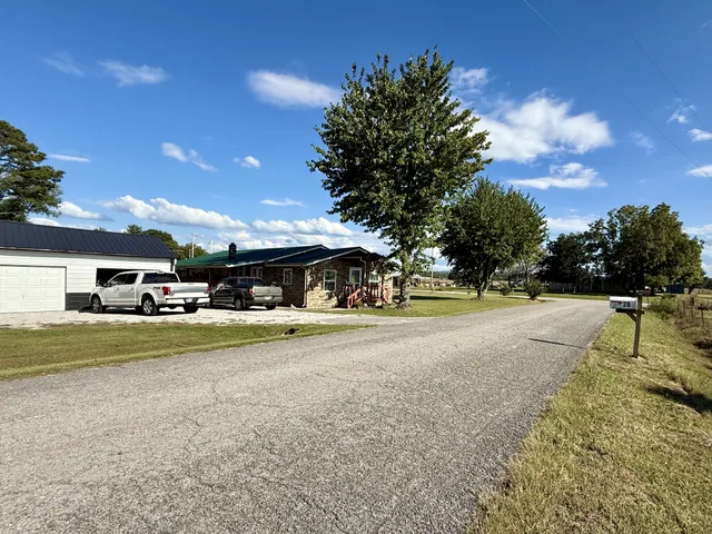 $339,900 | 26 Water Cure Road, Belvidere, TN 37306