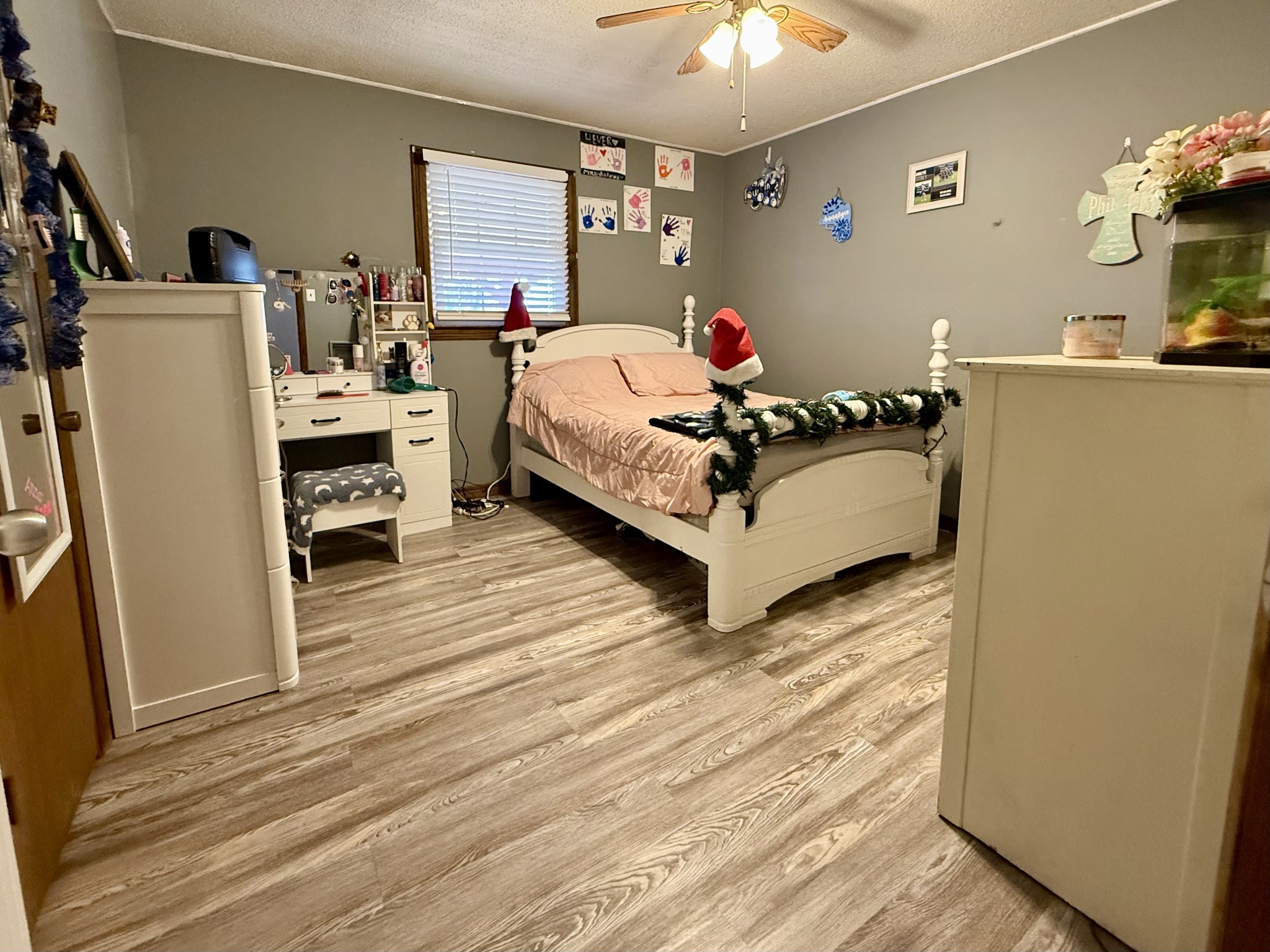 26 Water Cure Road Belvidere, TN 37306 - Photo 34 of 35 a bed room with a bed and a window