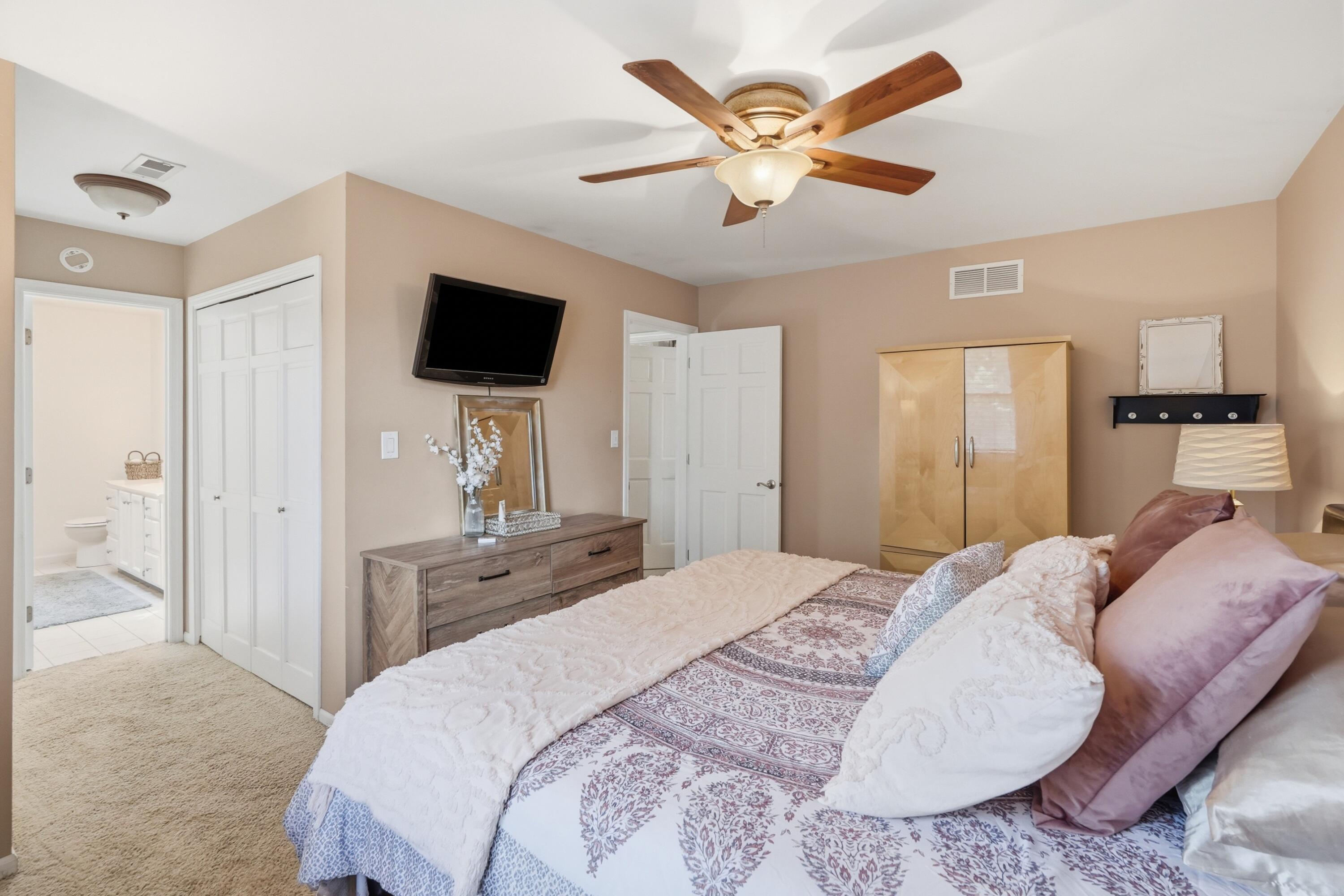 730 Meadow Lane Crown Point, IN 46307 - Photo 18 of 32 3000x2000
