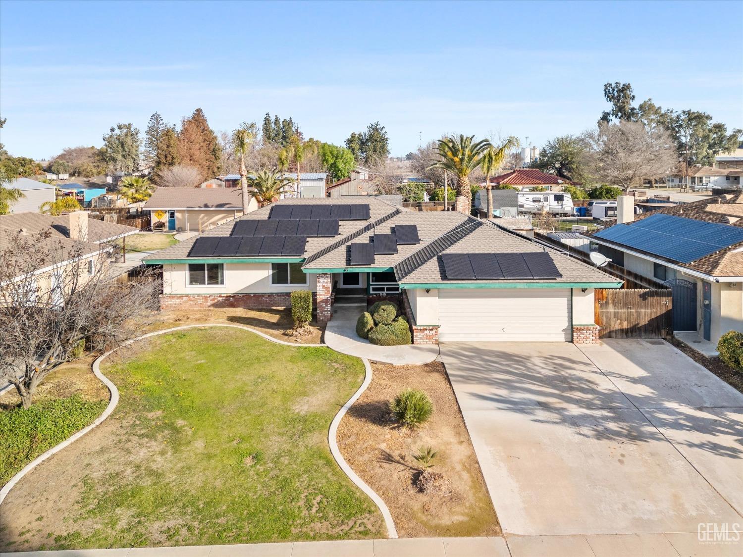Undisclosed Address Bakersfield, CA 93308 - Photo 25 of 33 a view of a swimming pool