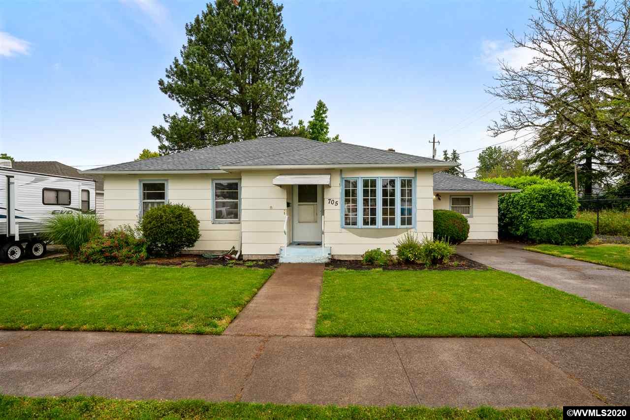 705 Southwest 11th Avenue Albany, OR 97321 - Photo 1 of 37 Gallery Image 1