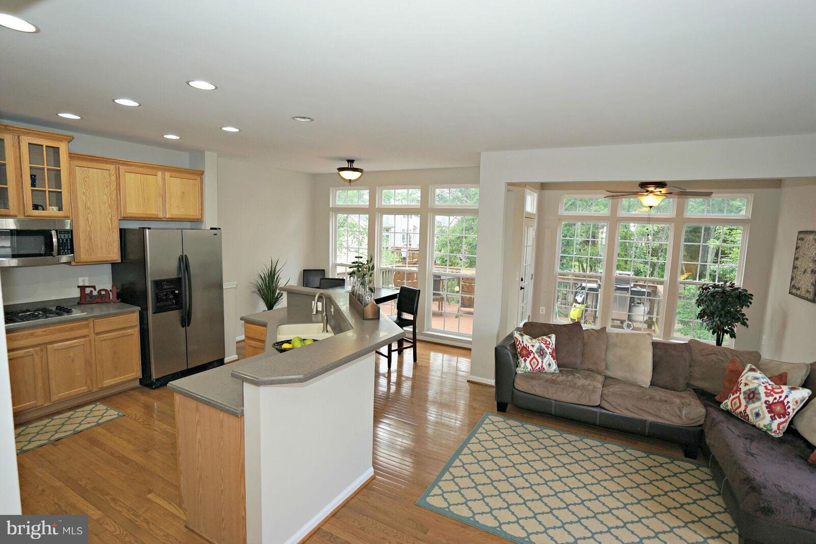43388 Allisons Ridge Terrace Ashburn, VA 20148 - Photo 13 of 30 Kitchen
