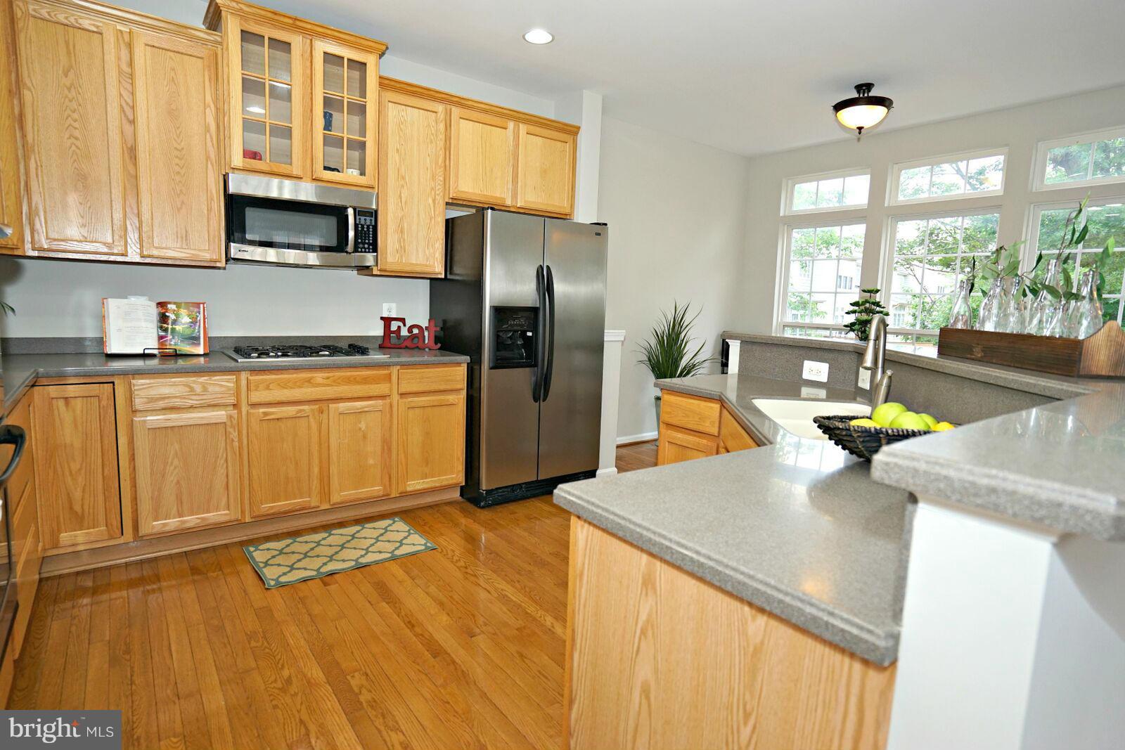 43388 Allisons Ridge Terrace Ashburn, VA 20148 - Photo 8 of 30 Kitchen