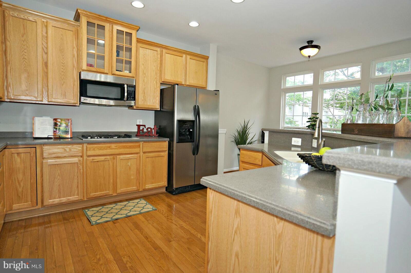 43388 Allisons Ridge Terrace Ashburn, VA 20148 - Photo 9 of 30 Kitchen