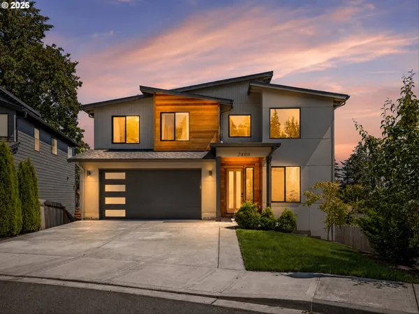 $905,000 | 2400 North S Street, Washougal, WA 98671