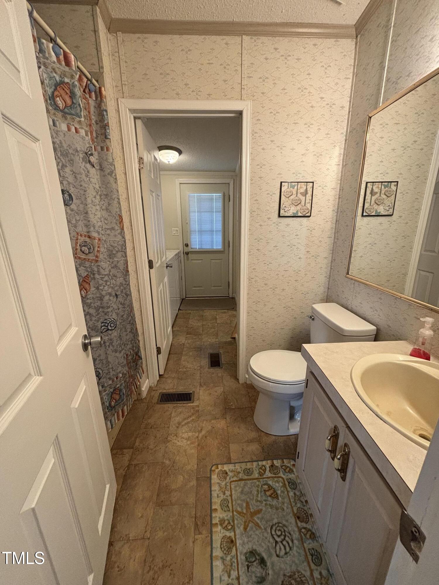 99 Kelly Road Henderson, NC 27537 - Photo 15 of 18 IMG_9794