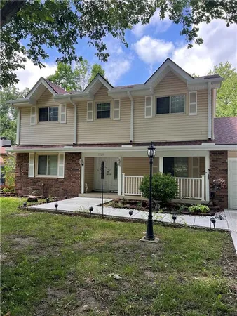 $450,000 | 5528 Northwest Verlin Drive, Kansas City, MO 64152