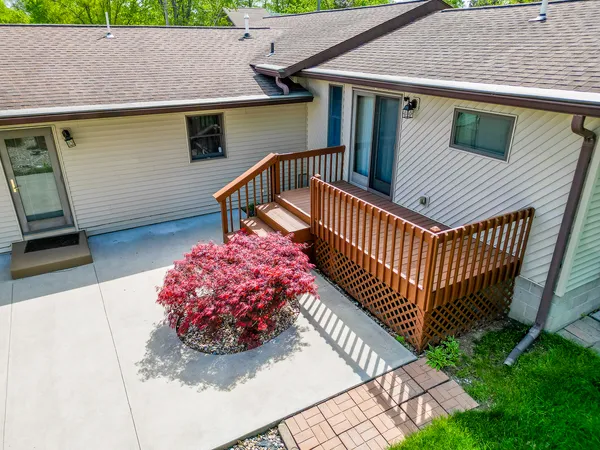 $248,000 | 603 Willow Street, Carterville, IL 62918