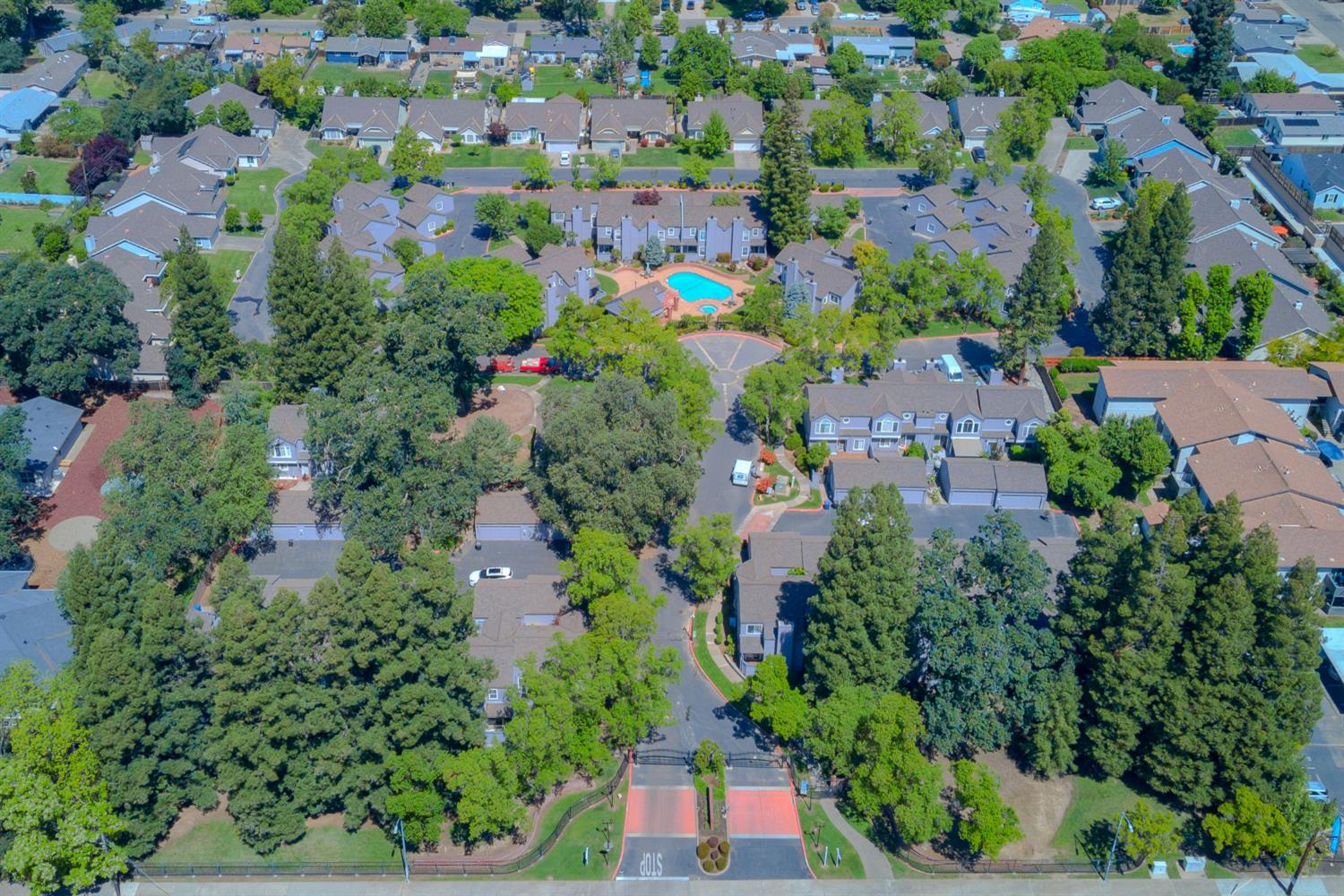 4055 Alex Lane Carmichael, CA 95608 - Photo 31 of 47 an aerial view of multiple house