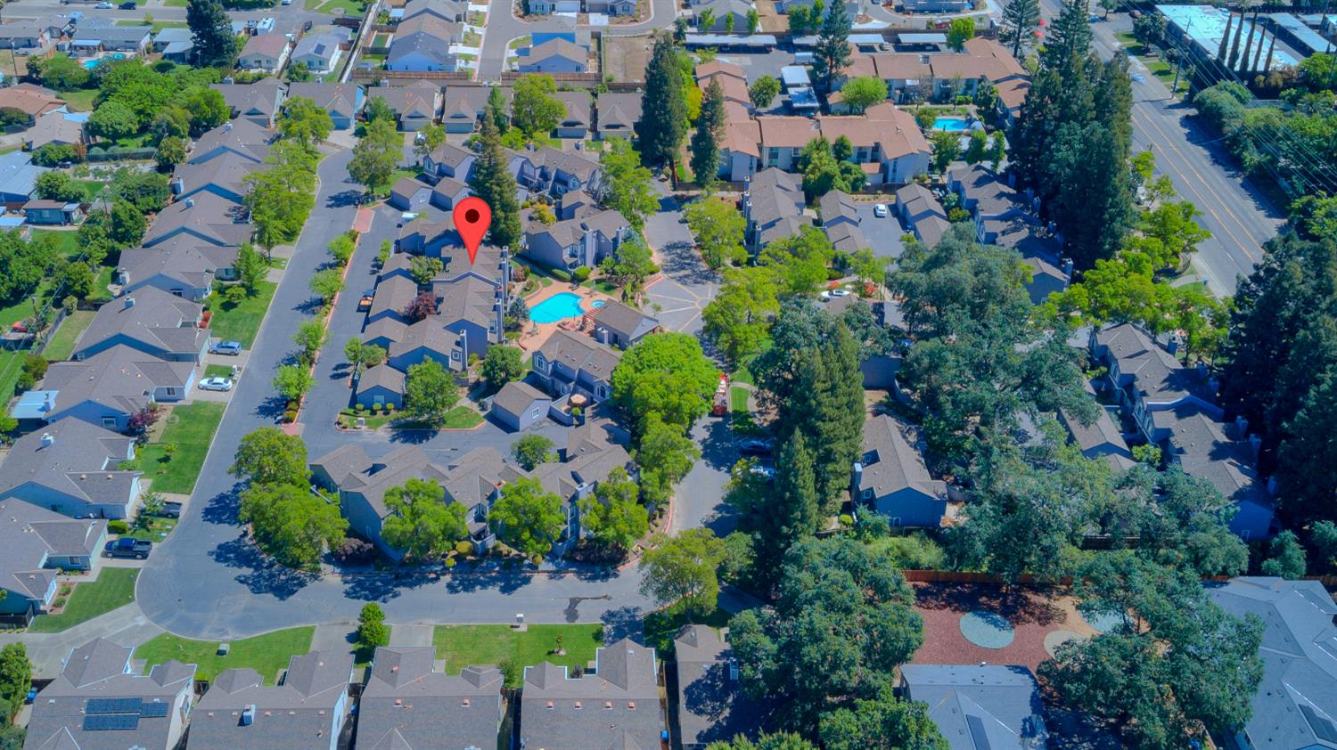 4055 Alex Lane Carmichael, CA 95608 - Photo 45 of 47