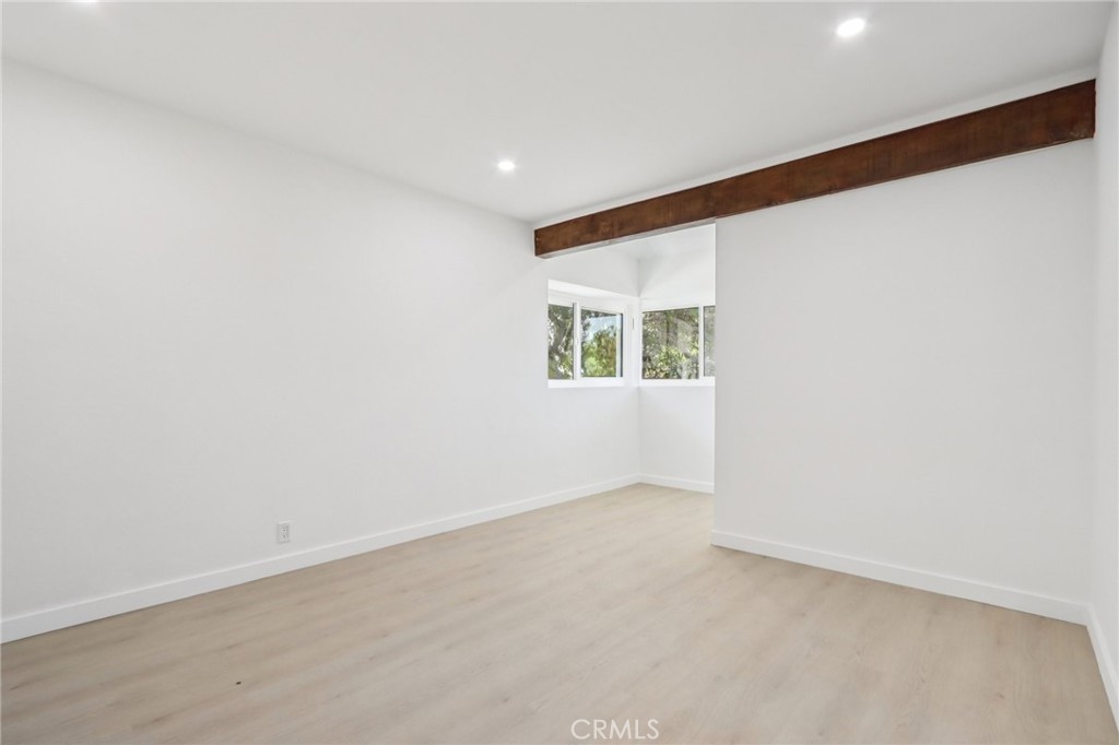 11060 Vanda Way Sun Valley, CA 91352 - Photo 17 of 43 an empty room with a window