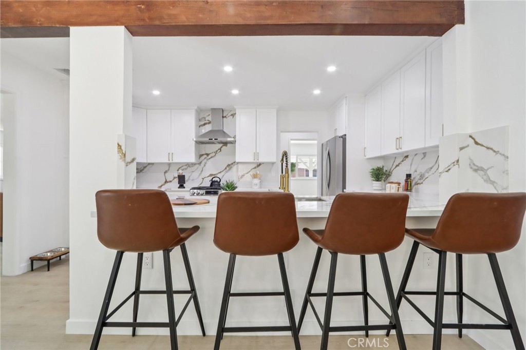 11060 Vanda Way Sun Valley, CA 91352 - Photo 8 of 43