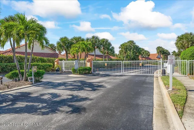 $420,000 | 5577 Cord Grass Lane, Melbourne Beach, FL 32951