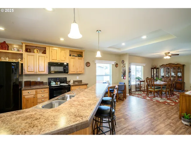 $170,000 | 4155 Northeast Three Mile Lane, Unit 85, McMinnville, OR 97128