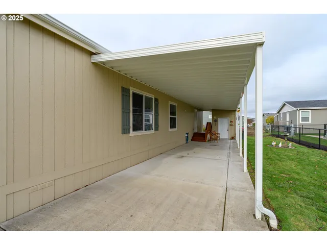 $170,000 | 4155 Northeast Three Mile Lane, Unit 85, McMinnville, OR 97128