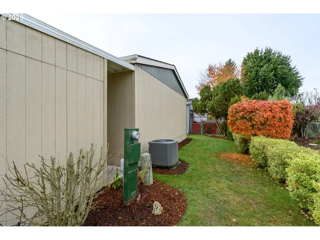 $170,000 | 4155 Northeast Three Mile Lane, Unit 85, McMinnville, OR 97128