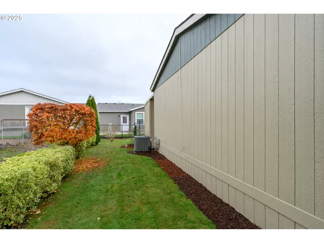 $170,000 | 4155 Northeast Three Mile Lane, Unit 85, McMinnville, OR 97128