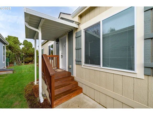 $170,000 | 4155 Northeast Three Mile Lane, Unit 85, McMinnville, OR 97128