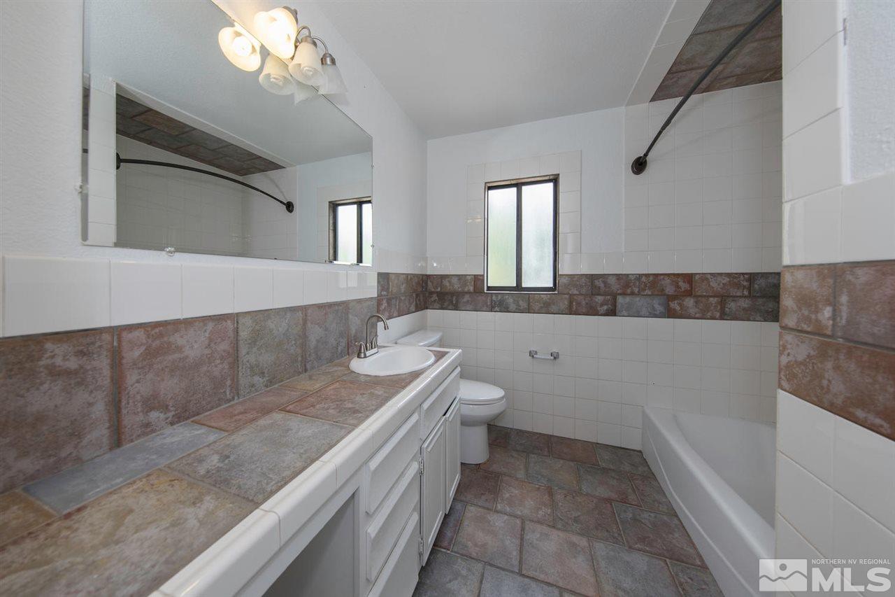 1820 Elmcrest Drive Reno, NV 89503 - Photo 12 of 19 Photo 12