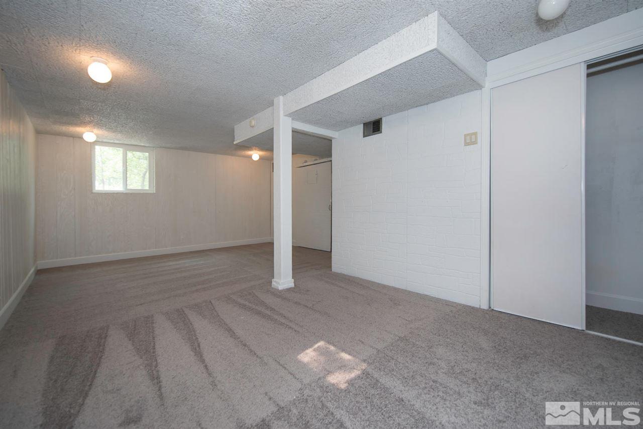 1820 Elmcrest Drive Reno, NV 89503 - Photo 13 of 19 Photo 13