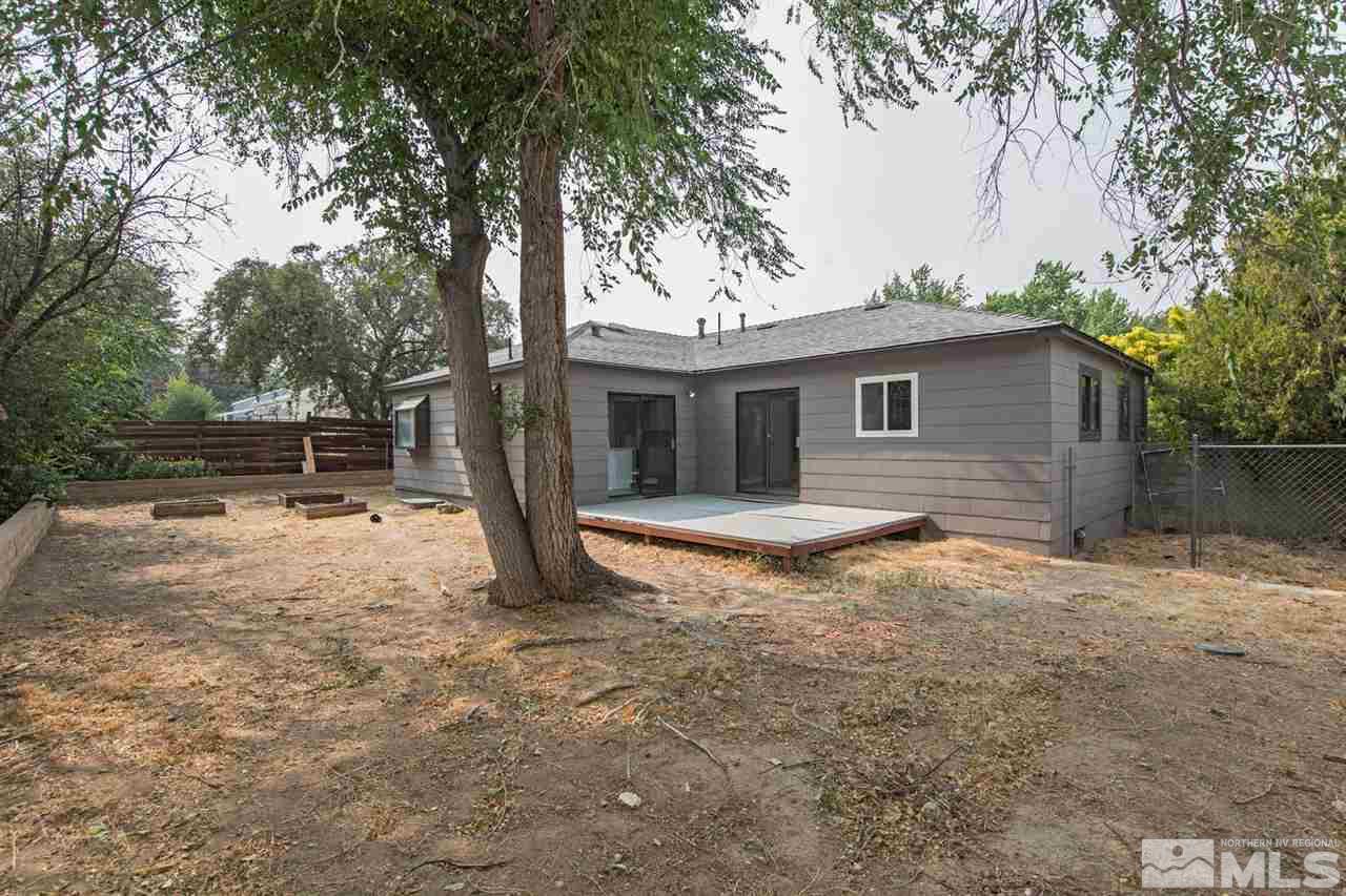 1820 Elmcrest Drive Reno, NV 89503 - Photo 18 of 19 Photo 18